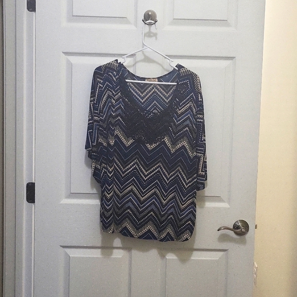 Lavish 2x blouse